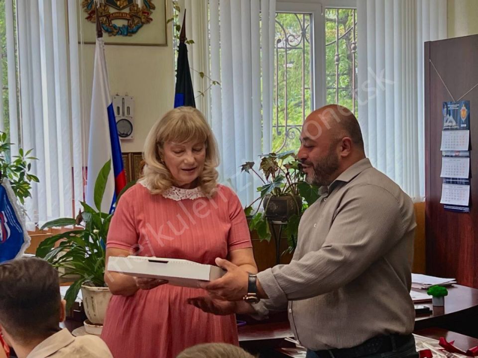Торжественное награждение в преддверии Дня работника торговли! Торжественное награждение в преддверии Дня работника торговли!