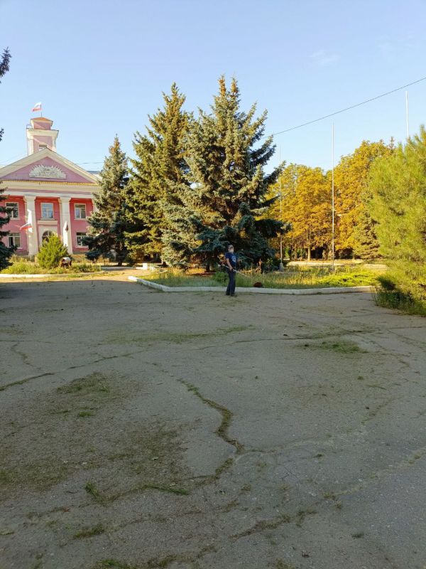 25.07.2025 г. работники МБУ "МИРОНОВСКИЙ ПОСЕЛКОВЫЙ ДК" приняли участие в экологическом субботнике, проводимом в рамках партийного проекта "Чистая страна" 25.07.2025 г. работники МБУ "МИРОНОВСКИЙ ПОСЕЛКОВЫЙ ДК" приняли участие в экологическом субботнике, проводимом в рамках партийного проекта "Чистая страна"