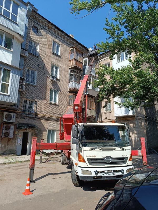 Анна Кондрыкинская: Уже неоднократно встречалась с жителями квартала ВГСЧ, на одной из встреч Денис Владимирович попросил взять на контроль решение проблемных вопросов жильцов Анна Кондрыкинская: Уже неоднократно встречалась с жителями квартала ВГСЧ, на одной из встреч Денис Владимирович попросил взять на контроль решение проблемных вопросов жильцов
