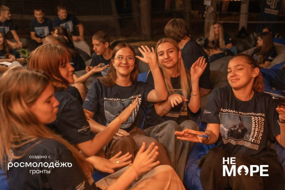 А вот и фотоальбом с фестиваля «НеМоре» — скорее переходи и вдохновляйся А вот и фотоальбом с фестиваля «НеМоре» — скорее переходи и вдохновляйся