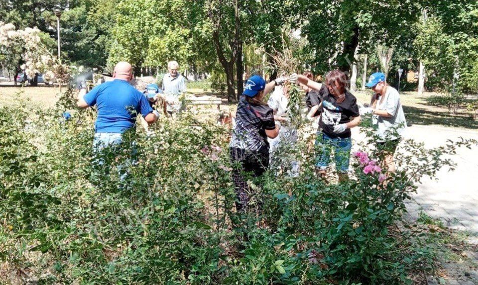 Субботник в Донецке! Субботник в Донецке!