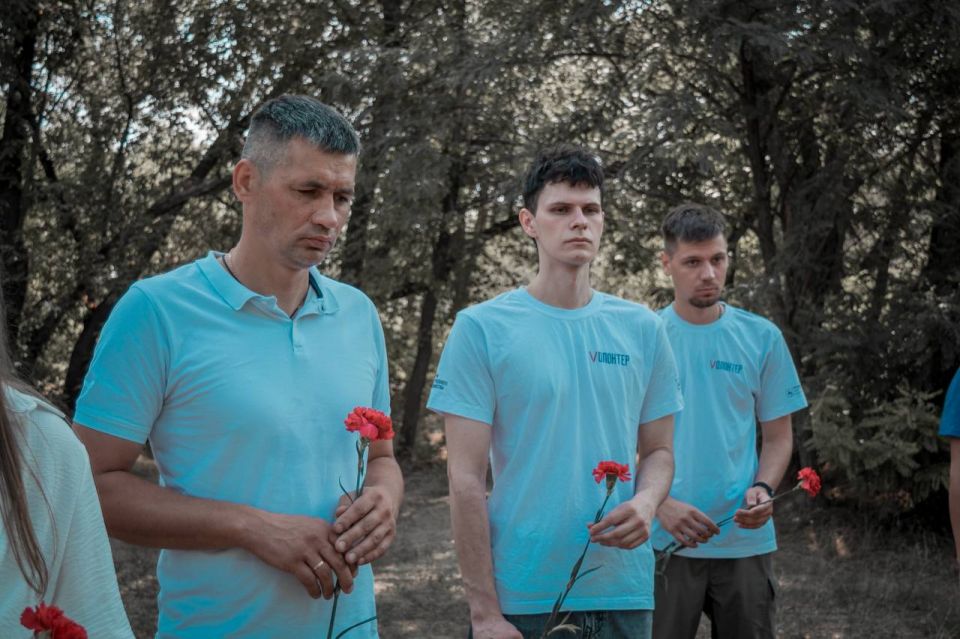 В память о детях, которых унесла война В память о детях, которых унесла война
