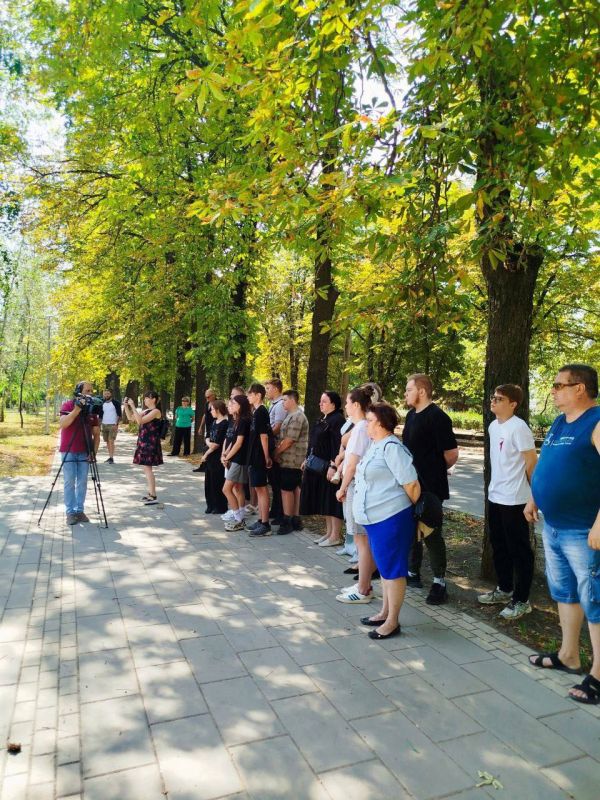 Защитники Отечества почтили память маленьких Ангелов Донбасса Защитники Отечества почтили память маленьких Ангелов Донбасса