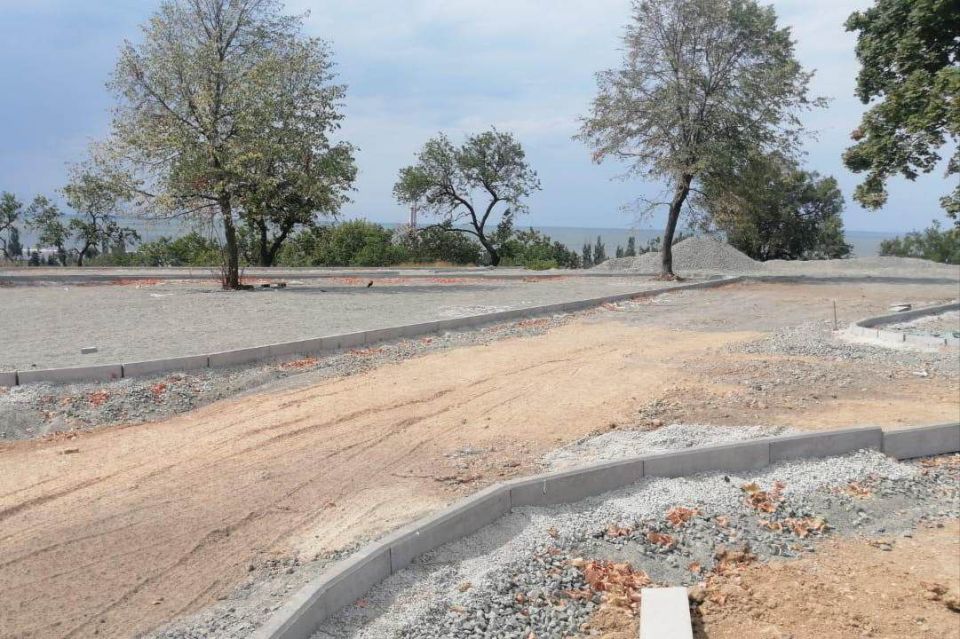 В Мариуполе создают новый парк «Патриот» В Мариуполе создают новый парк «Патриот»