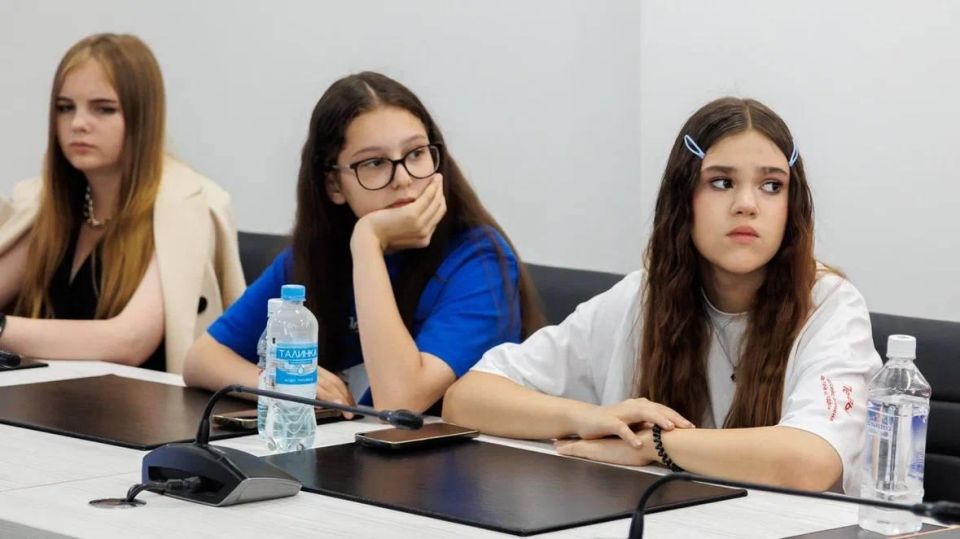 Кемеровский университет принял участие в памятной акции «Ангелы Донбасса» с участием сотрудника горловского университета Кемеровский университет принял участие в памятной акции «Ангелы Донбасса» с участием сотрудника горловского университета