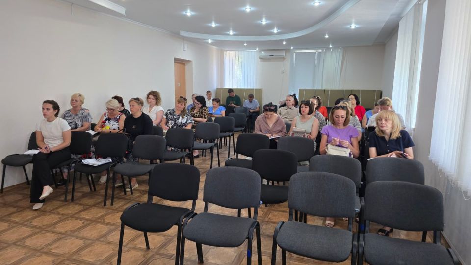Николай Михайлов: Провел встречу с Секретарями первичных отделений Старобешевского местного отделения Всероссийской политической партии "ЕДИНАЯ РОССИЯ" Николай Михайлов: Провел встречу с Секретарями первичных отделений Старобешевского местного отделения Всероссийской политической партии "ЕДИНАЯ РОССИЯ"