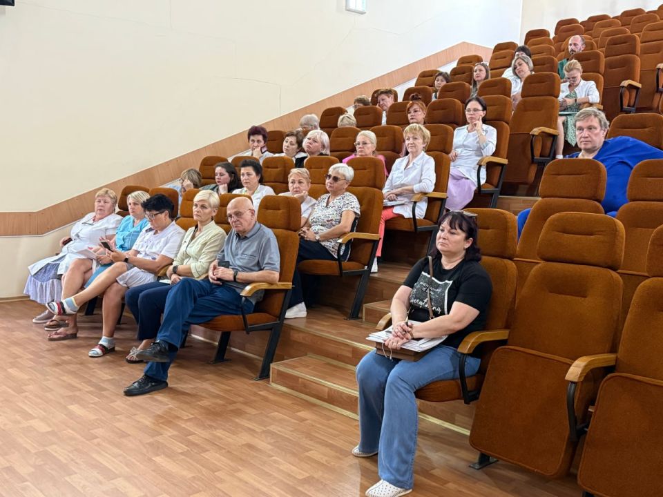 Прошла встреча с трудовым коллективом Республиканской клинической туберкулезной больницы Прошла встреча с трудовым коллективом Республиканской клинической туберкулезной больницы