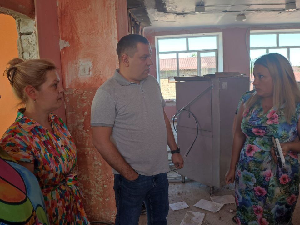 Ольга Колударова: По поручению Главы ДНР Д.В. Пушилина готовим школы к новому учебному году Ольга Колударова: По поручению Главы ДНР Д.В. Пушилина готовим школы к новому учебному году