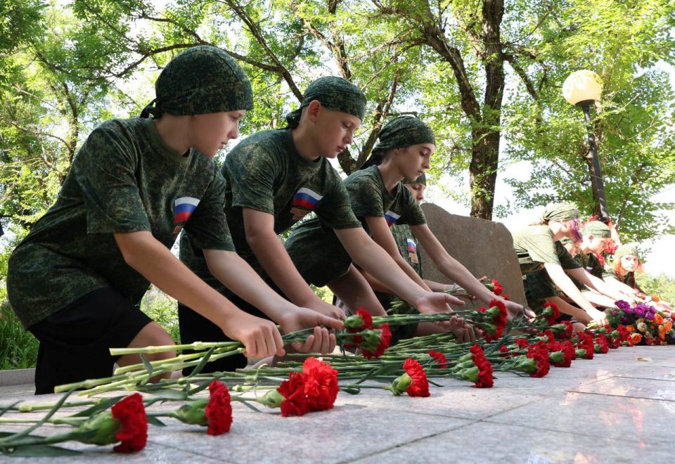 Поколение победителей: дети сотрудников УИС приступили к испытаниям Всероссийской «Зарницы» 2 Поколение победителей: дети сотрудников УИС приступили к испытаниям Всероссийской «Зарницы» 2