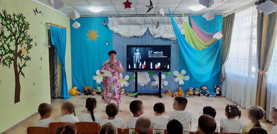 Память о детях: Акция «Ангелы Донбасса» в Торезе Память о детях: Акция «Ангелы Донбасса» в Торезе
