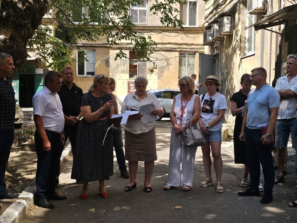 Встреча с населением на подведомственной территории Встреча с населением на подведомственной территории