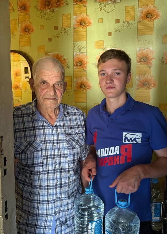 Иван Приходько: Горловка на пути восстановления: плечом к плечу – коммунальщики и волонтёры Иван Приходько: Горловка на пути восстановления: плечом к плечу – коммунальщики и волонтёры
