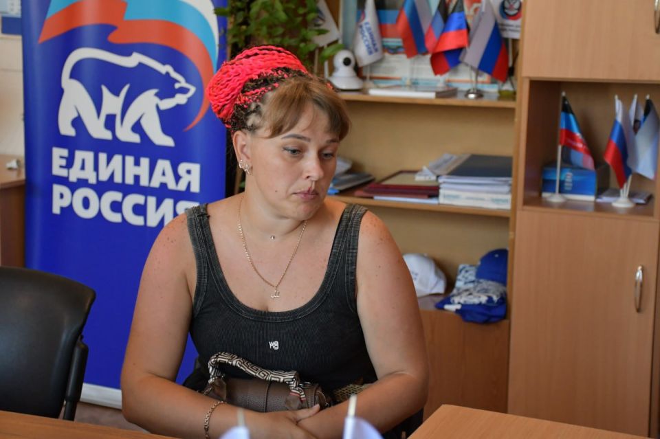 Сергей Желновач: Сегодня, в общественной приемной Всероссийской политической партии «Единая Россия» провел прием граждан Сергей Желновач: Сегодня, в общественной приемной Всероссийской политической партии «Единая Россия» провел прием граждан
