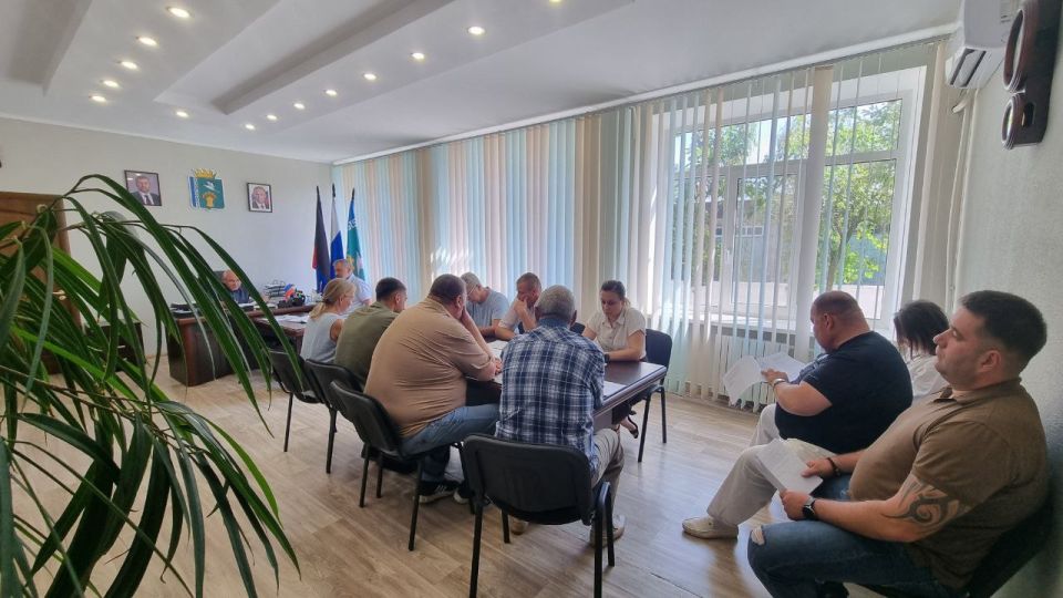 Сегодня под председательством Ставрулова Михаила Валентиновича прошло сорок четвертое заседание Мангушского муниципального совета Сегодня под председательством Ставрулова Михаила Валентиновича прошло сорок четвертое заседание Мангушского муниципального совета