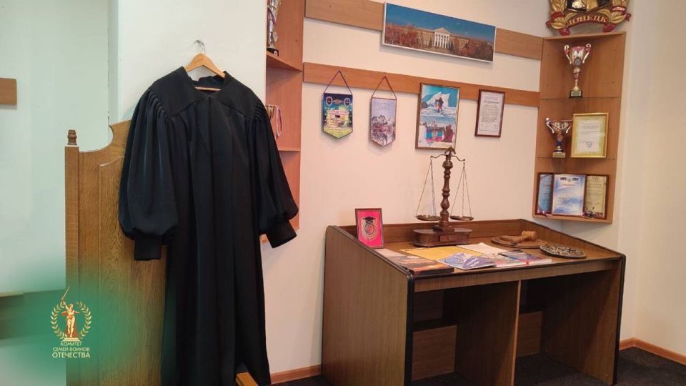 Возможность увидеть судебную систему Донецкой Народной Республики «изнутри» Возможность увидеть судебную систему Донецкой Народной Республики «изнутри»