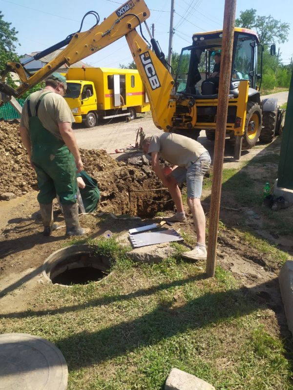 Под контролем депутатов Народного Совета устранено уже около 260 порывов на водоводах Под контролем депутатов Народного Совета устранено уже около 260 порывов на водоводах