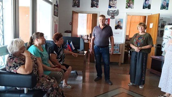Начальник Седовского территориального отдела Администрации Новоазовского муниципального округа Владимир Степура провел встречу с жителями поселка городского типа Седово Начальник Седовского территориального отдела Администрации Новоазовского муниципального округа Владимир Степура провел встречу с жителями поселка городского типа Седово