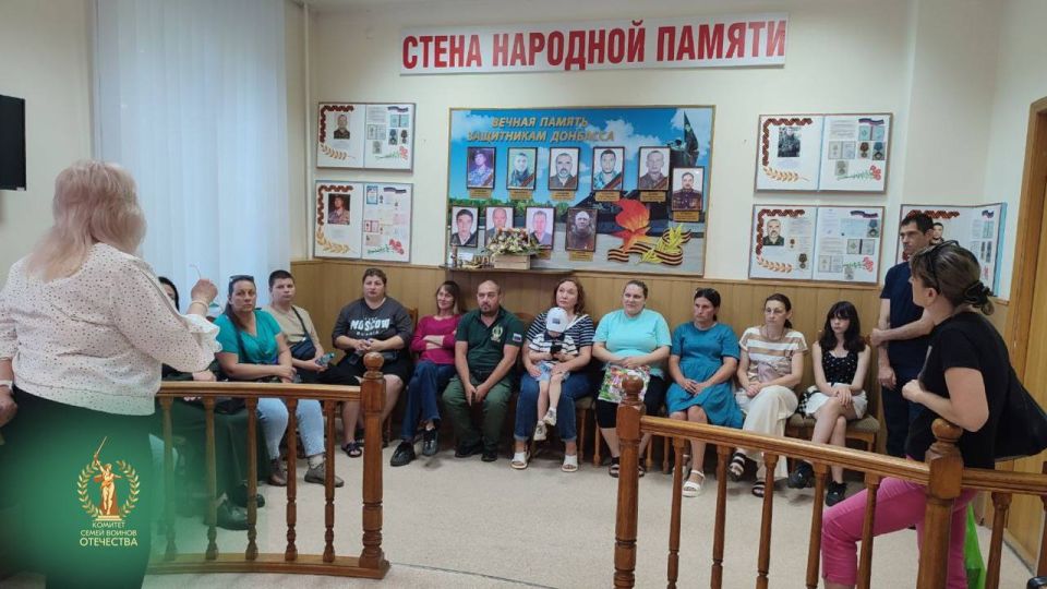 Возможность увидеть судебную систему Донецкой Народной Республики «изнутри» Возможность увидеть судебную систему Донецкой Народной Республики «изнутри»