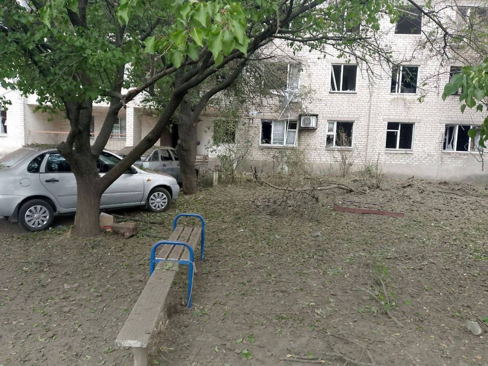 Двое детей ранены после обстрела ВСУ детской площадки в Васильевке Двое детей ранены после обстрела ВСУ детской площадки в Васильевке