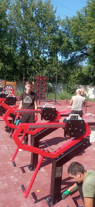 В городе Дебальцево на стадионе «Авангард» завершены ремонтно-строительные работы объекта «Спортплощадка ГТО» В городе Дебальцево на стадионе «Авангард» завершены ремонтно-строительные работы объекта «Спортплощадка ГТО»