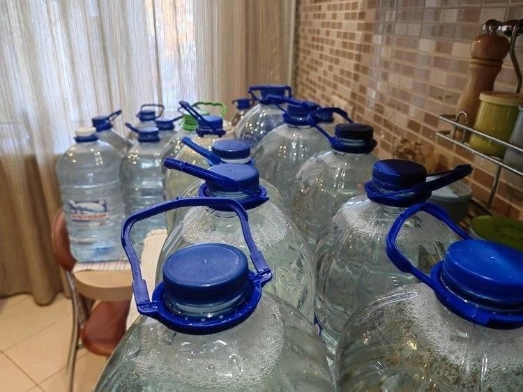 «Билет в детсад — баклажка воды»: Как напоить Донбасс? «Билет в детсад — баклажка воды»: Как напоить Донбасс?