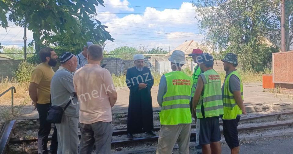 В Донецке продолжается курс лекций для мигрантов на тему «Содействие адаптации трудящихся-мигрантов, прибывших в Российскую Федерацию в порядке, не требующем получения визы, а также граждан государств-участников ЕАЭС» В Донецке продолжается курс лекций для мигрантов на тему «Содействие адаптации трудящихся-мигрантов, прибывших в Российскую Федерацию в порядке, не требующем получения визы, а также граждан государств-участников ЕАЭС»