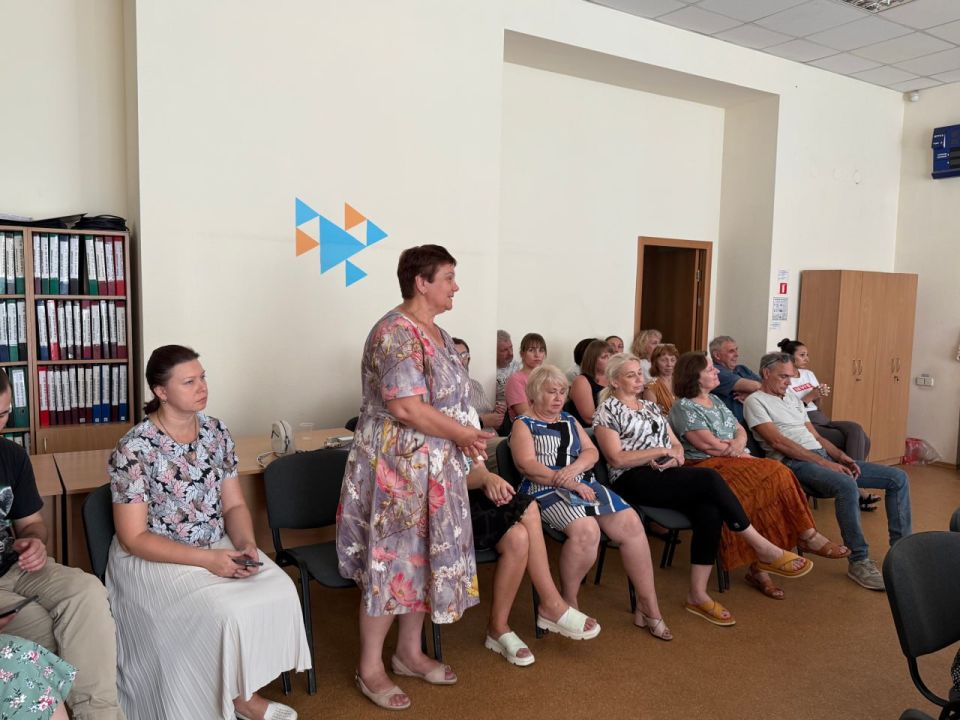 Ирина Кутенко: Обеспечение стабильной и достойной занятости для жителей Донецкой Народной Республики является одним из приоритетных направлений деятельности Минтруда ДНР Ирина Кутенко: Обеспечение стабильной и достойной занятости для жителей Донецкой Народной Республики является одним из приоритетных направлений деятельности Минтруда ДНР