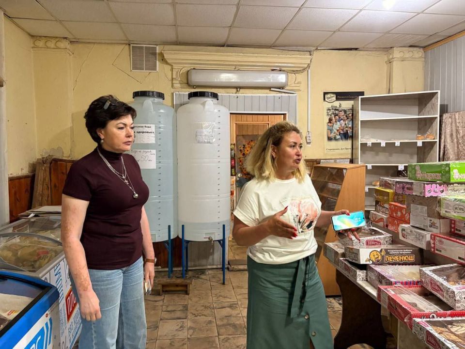 Зафиксирована верхняя граница цены на розливную воду в ДНР (3,5 рубля) на ближайшие три месяца Зафиксирована верхняя граница цены на розливную воду в ДНР (3,5 рубля) на ближайшие три месяца