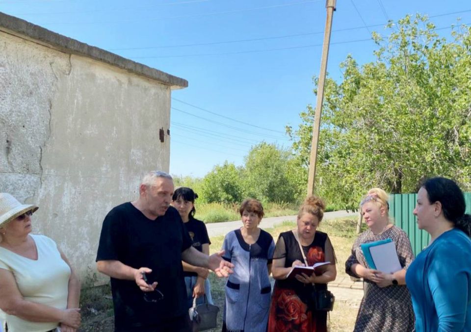 Виктория Жукова: По поручению Главы Донецкой Народной Республики регулярно проводятся встречи с гражданами руководством Администрации округа Виктория Жукова: По поручению Главы Донецкой Народной Республики регулярно проводятся встречи с гражданами руководством Администрации округа