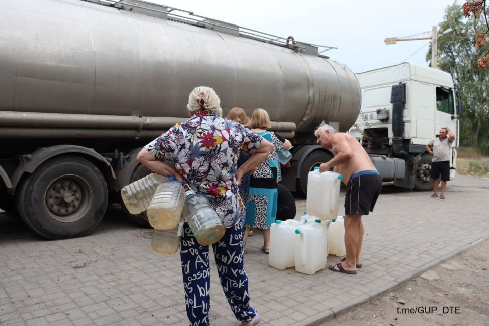 "ДОНБАССТЕПЛОЭНЕРГО" ПРОДОЛЖАЕТ РАБОТУ ПО ПРЕОДОЛЕНИЮ ВОДНОЙ БЛОКАДЫ "ДОНБАССТЕПЛОЭНЕРГО" ПРОДОЛЖАЕТ РАБОТУ ПО ПРЕОДОЛЕНИЮ ВОДНОЙ БЛОКАДЫ