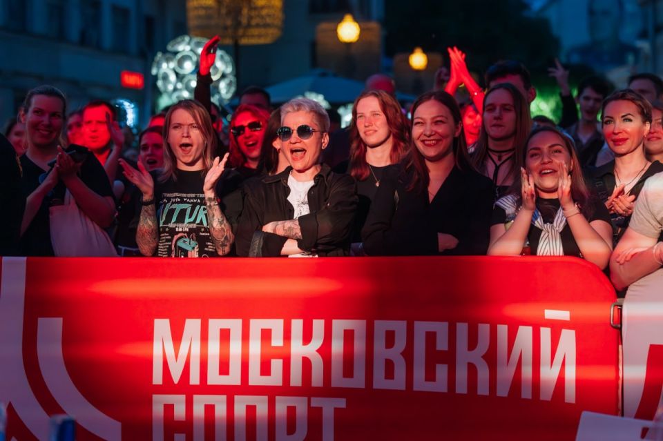 Поговорить с олимпийскими чемпионами, потренироваться и посоревноваться москвичи смогут в эту субботу в ходе "Ночи Московского спорта", организованной столичным Департаментом спорта Поговорить с олимпийскими чемпионами, потренироваться и посоревноваться москвичи смогут в эту субботу в ходе "Ночи Московского спорта", организованной столичным Департаментом спорта
