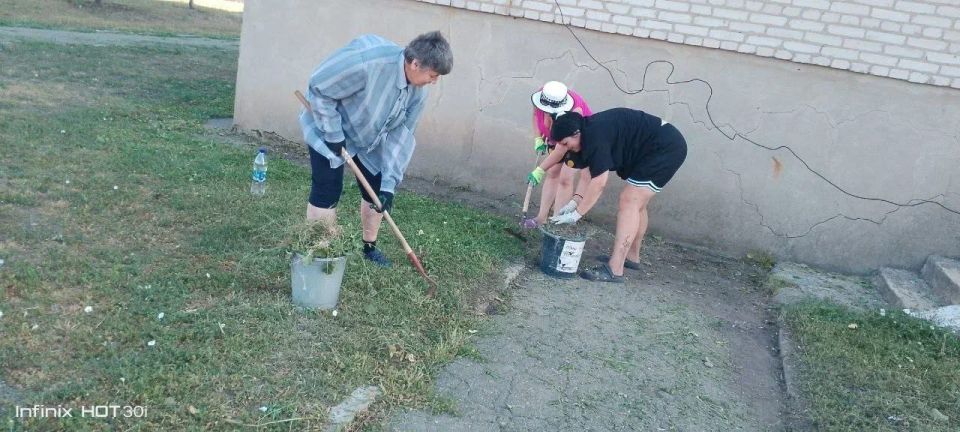 Николай Михайлов: В Старобешевском округе прошла акция «Чистый четверг» Николай Михайлов: В Старобешевском округе прошла акция «Чистый четверг»
