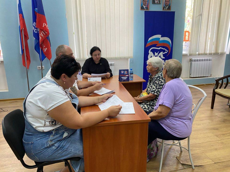 Виктория Жукова: Провела прием граждан в общественной приемной партии «Единая Россия» в рамках поручения Главы Донецкой Народной Республики Дениса Пушилина Виктория Жукова: Провела прием граждан в общественной приемной партии «Единая Россия» в рамках поручения Главы Донецкой Народной Республики Дениса Пушилина