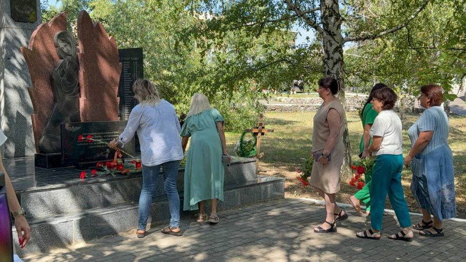 Мемориальное мероприятие первичной организации №501 в локомотивном депо Иловайск Мемориальное мероприятие первичной организации №501 в локомотивном депо Иловайск
