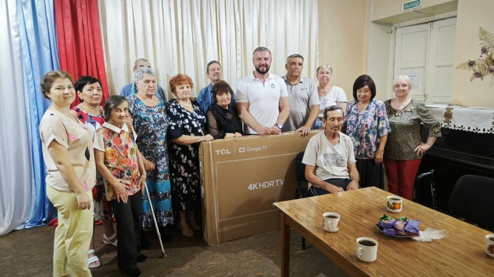 01 августа в Государственном бюджетном учреждении социального обслуживания «Центр социального обслуживания населения Кировского района города Макеевки», по партийному проекту «Старшее поколение» ВПП «Единая Россия», прошло... 01 августа в Государственном бюджетном учреждении социального обслуживания «Центр социального обслуживания населения Кировского района города Макеевки», по партийному проекту «Старшее поколение» ВПП «Единая Россия», прошло...