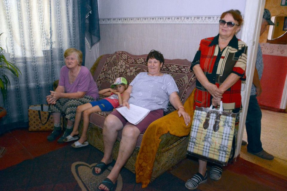 «Новые люди» оказали помощь жителям Тореза «Новые люди» оказали помощь жителям Тореза
