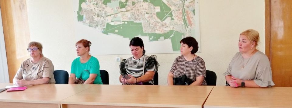 Наталья Бегуненко: В понедельник, 4 августа, руководитель Управы Петровского внутригородского района Администрации городского округа Донецк Наталья Ивановна Бегуненко провела еженедельный прием граждан Наталья Бегуненко: В понедельник, 4 августа, руководитель Управы Петровского внутригородского района Администрации городского округа Донецк Наталья Ивановна Бегуненко провела еженедельный прием граждан