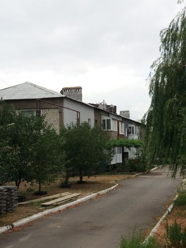 В Старобешевском округе ликвидируют последствия стихии В Старобешевском округе ликвидируют последствия стихии