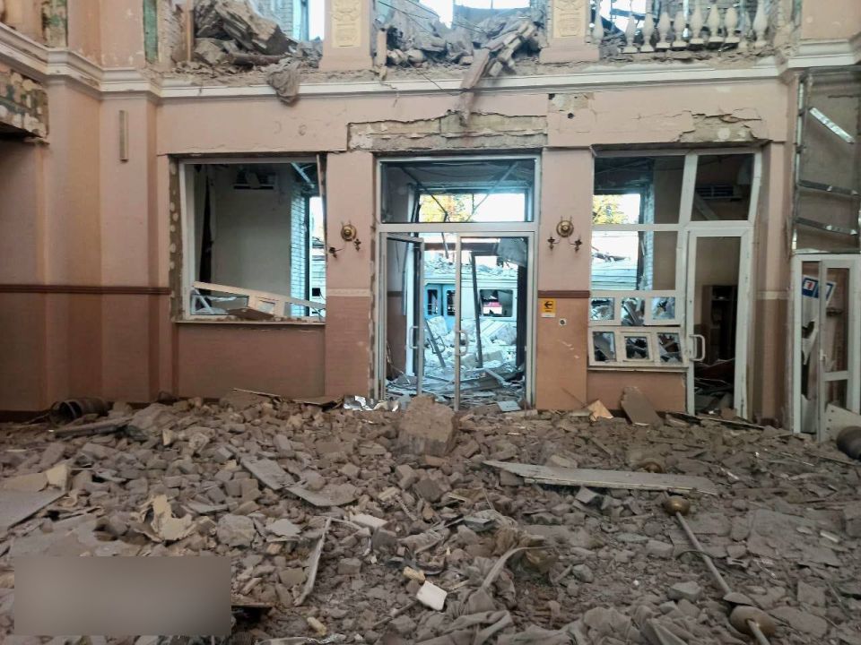 WarGonzo: Российские удары парализовали военную логистику ВСУ под Лозовой WarGonzo: Российские удары парализовали военную логистику ВСУ под Лозовой