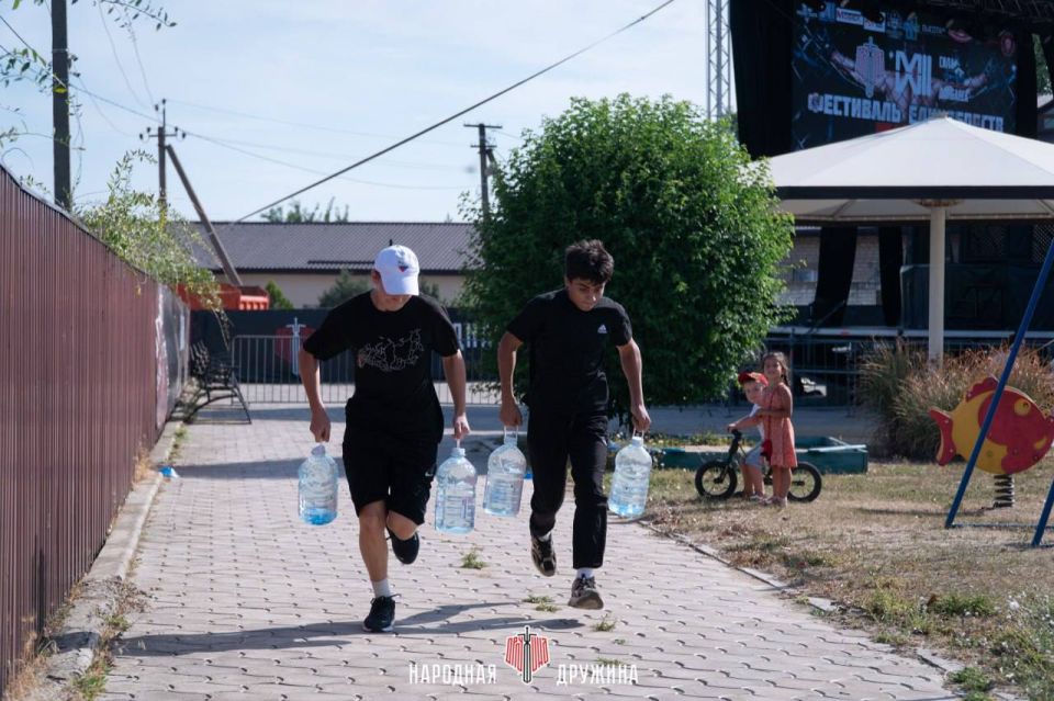 18 сильных соперников на берегу Азовского моря 18 сильных соперников на берегу Азовского моря