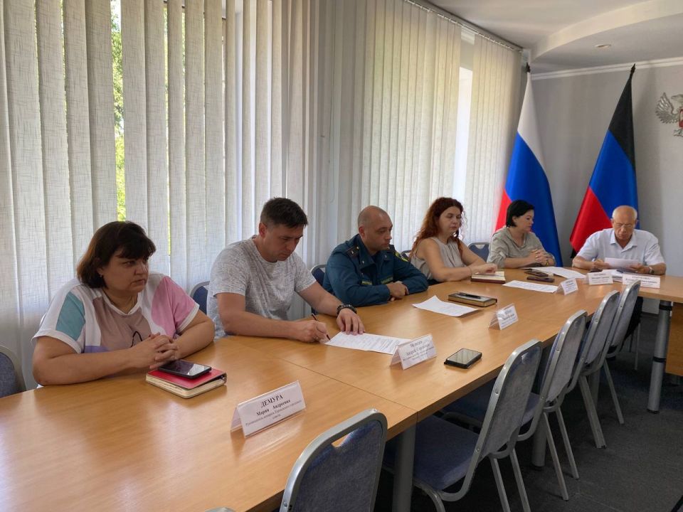 Виктория Жукова: Провела еженедельное аппаратное совещание с руководителями ведомств, а также представителями силовых структур Виктория Жукова: Провела еженедельное аппаратное совещание с руководителями ведомств, а также представителями силовых структур