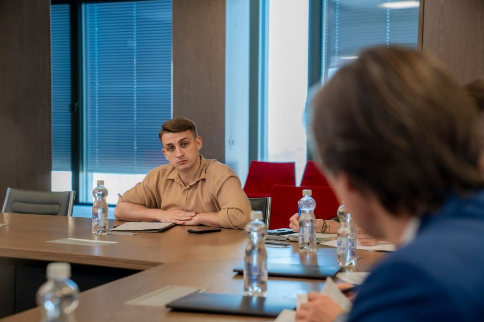 Кто «за»? Кто «против»? Кто «воздержался»? Кто «за»? Кто «против»? Кто «воздержался»?