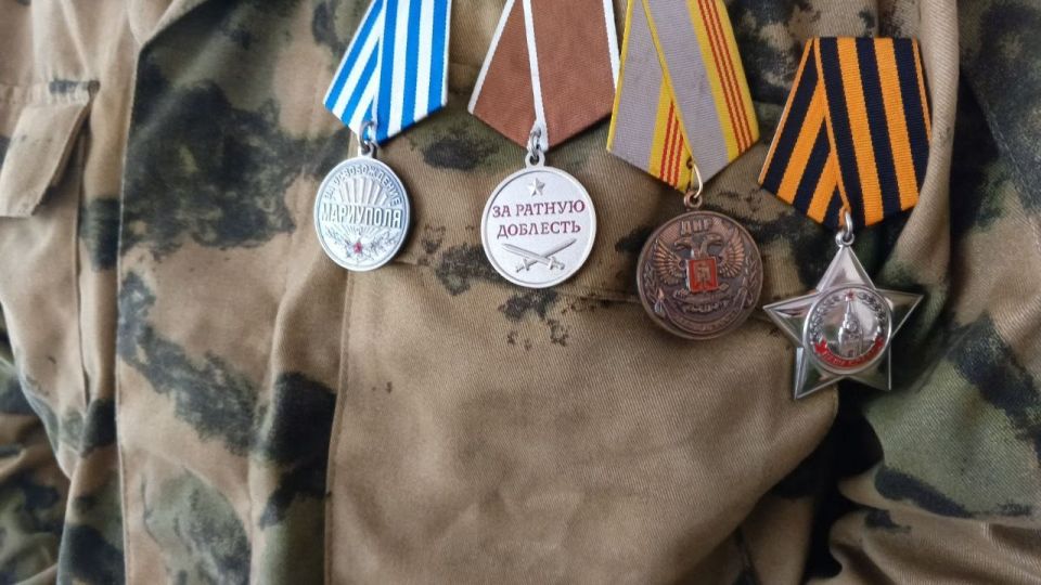 Юнармейцы ВПК «Амазонки» встретились с участником СВО Юнармейцы ВПК «Амазонки» встретились с участником СВО