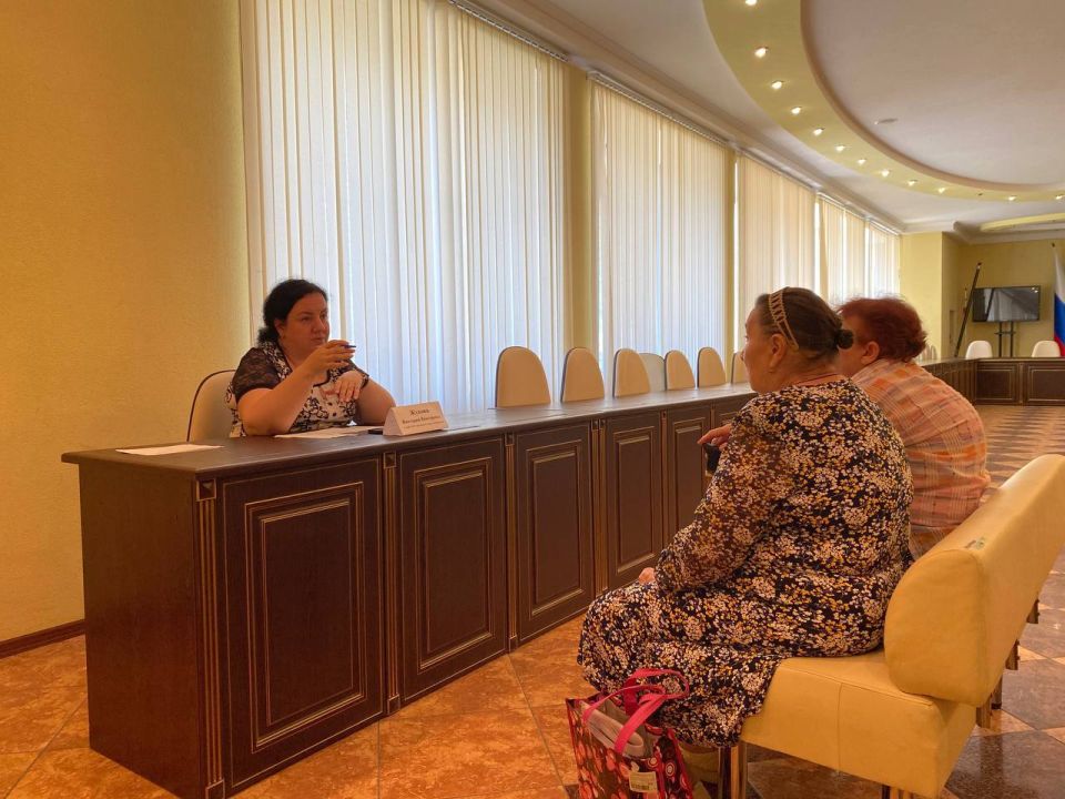 Виктория Жукова: Сегодня провела прием граждан по личным вопросам Виктория Жукова: Сегодня провела прием граждан по личным вопросам