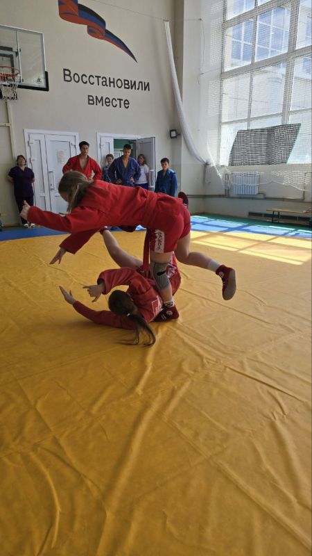 Самбо для будущих чемпионов Самбо для будущих чемпионов