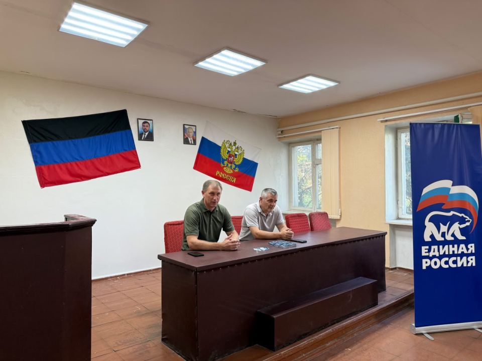Александр Шатов: Провел встречу с работниками водоканала Александр Шатов: Провел встречу с работниками водоканала