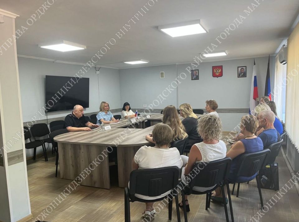 Обсудили актуальные вопросы с жителями