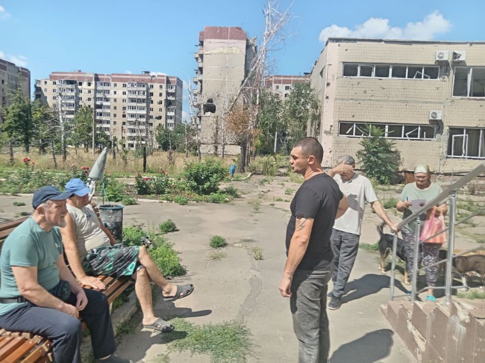 Состоялся публичный прием граждан с жителями города Угледар Состоялся публичный прием граждан с жителями города Угледар