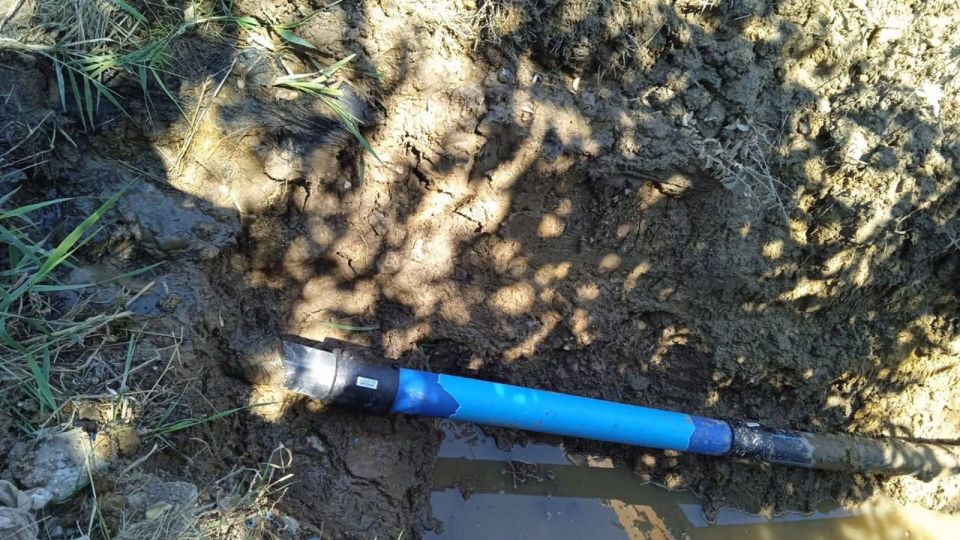 Сегодня, 6 августа, сотрудниками ГУП ДНР "Вода Донбасса" совместно с подрядной организацией шеф-региона г. Москва, проводились аварийно-восстановительные работы на сетях водоснабжения в Ленинском внутригородском районе г.... Сегодня, 6 августа, сотрудниками ГУП ДНР "Вода Донбасса" совместно с подрядной организацией шеф-региона г. Москва, проводились аварийно-восстановительные работы на сетях водоснабжения в Ленинском внутригородском районе г....