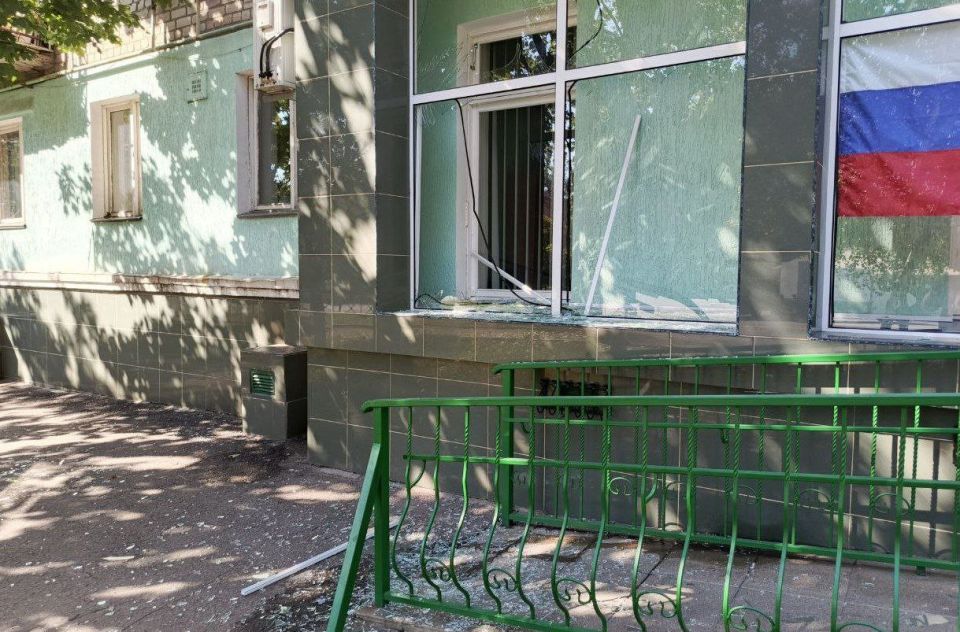 Центр Горловки сегодня подвергся атаке украинского беспилотника-камикадзе Центр Горловки сегодня подвергся атаке украинского беспилотника-камикадзе
